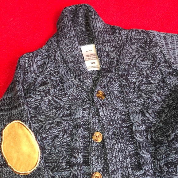 SOLD-Boys knit sweaters - Picture 3 of 3